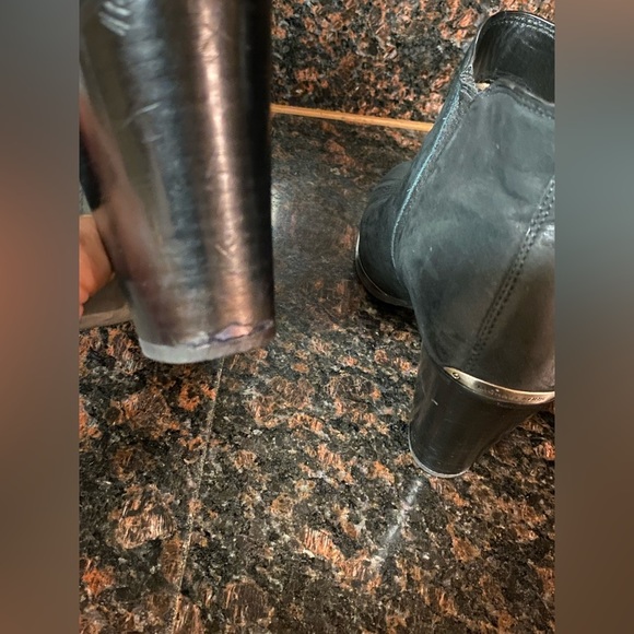 Michael kors black leather ankle boots 8.5 - Picture 10 of 10